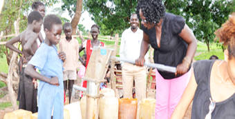 SSWEN Helping Out - South Sudan Women Empowerment Network